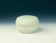 Qingbai round box, Yuan dynasty, China, 1279-1368. Creator: Unknown