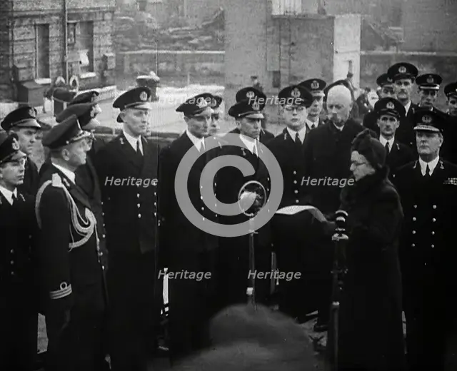 Queen Wilhelmina of the Netherlands Addressing Sailors, 1941. Creator: British Pathe Ltd.
