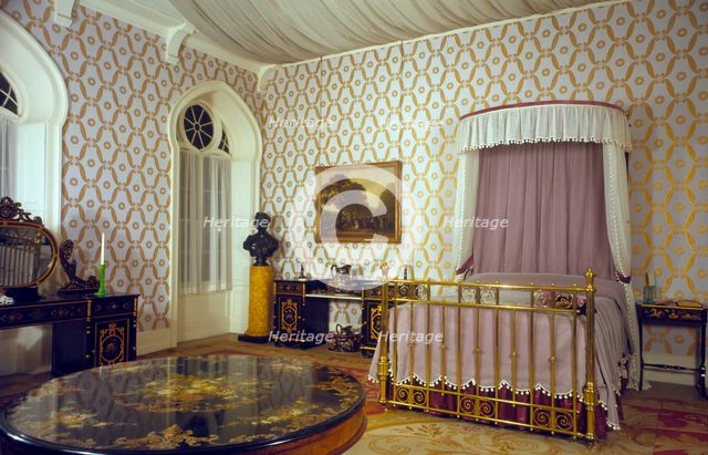 Queen Victoria's bedroom, Royal Pavilion, Brighton, East Sussex, 1960s. Artist: Eric de Maré