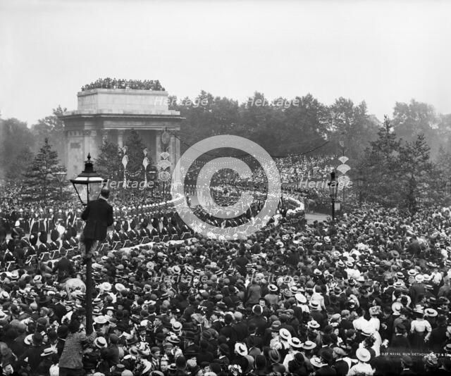 Queen Victoria's Diamond Jubilee Procession, Green Park, London, 22 June 1897. Artist: York & Son.