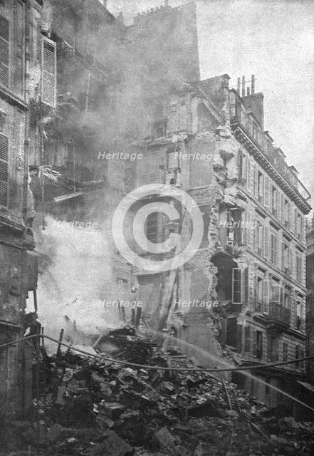 'Quelques Points de Chute; Rue Geoffroy-Marie, no 5, ou les locataires, refugies dans les..., 1918. Creator: Unknown.