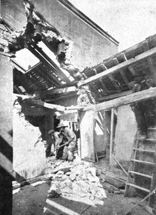 Quelques Points de Chute; Rue Saint-Georges, no 35, pre canon, le 13 avril; deux autres..., 1918. Creator: Unknown