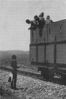 Questioning a Zulu to the Whereabouts of the Boers 1902