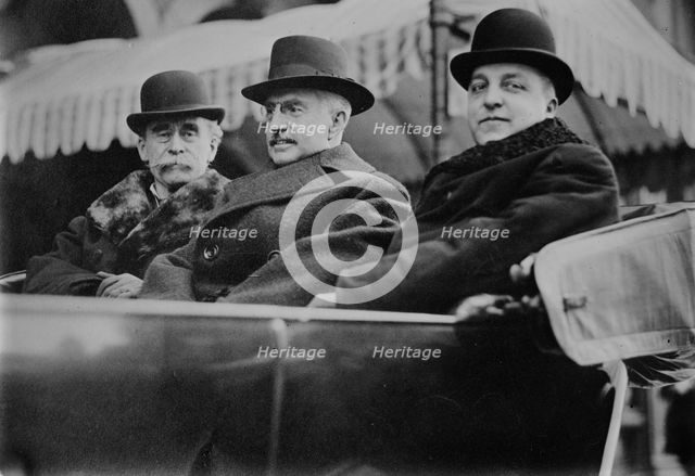 R.E. Peary -- G.L. Crosman -- W.M. Ingraham, between c1910 and c1920. Creator: Bain News Service.