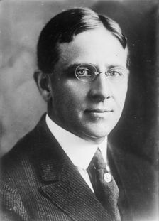 R.S. Hawes, between c1915 and c1920. Creator: Bain News Service