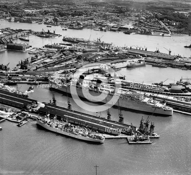 RMS 'Queen Mary' in Ocean Dock, Southampton, Hampshire, 1946. Artist: Aerofilms.