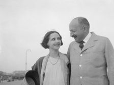 Rothbart, Albert, Mr., and Anna Rothbart, portrait photograph, between 1920 and 1935. Creator: Arnold Genthe