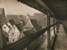 Rothenburg o. d. T. - Wehrgang. Archer's gallery 1931. Artist: Kurt Hielscher