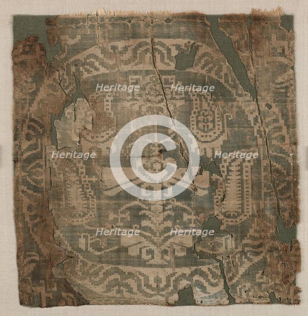 Roundel with angular palmette tree, from a tunic, 650-850. Creator: Unknown.