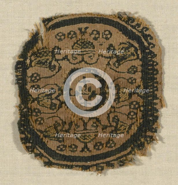 Roundel, Egypt, Arab period (641-969), 9th century. Creator: Unknown.