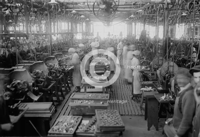 Rounding rings, between c1915 and c1920. Creator: Bain News Service.