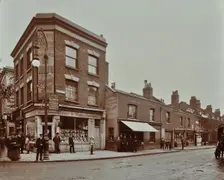 Row of shops in Lea Bridge Road, Hackney, London, September 1909