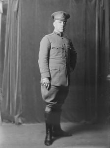 Rowan, A.H., Mr., portrait photograph, not before 1916. Creator: Arnold Genthe