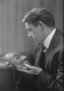 Rowe, Arthur, portrait photograph, 1912 or 1913. Creator: Arnold Genthe