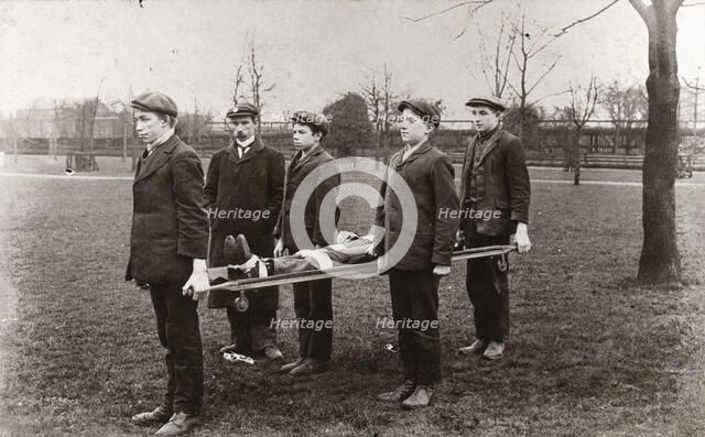 Rowntree boys club ambulance class, 1911. Artist: Unknown