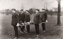 Rowntree boys club ambulance class, 1911