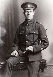 Rowntree employee in uniform, 1917