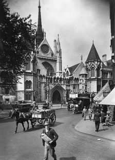 Royal Courts of Justice, City of Westminster, London. Creator: Unknown