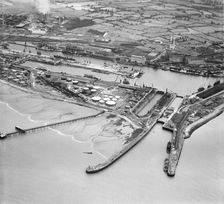 Royal Edward Dock, Avonmouth, Bristol, 1946. Artist: Aerofilms