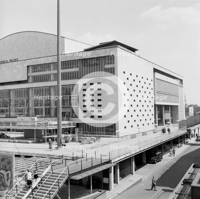 Royal Festival Hall, Belvedere Road, South Bank, Lambeth, London, c1951-1962. Artist: Eric de Maré