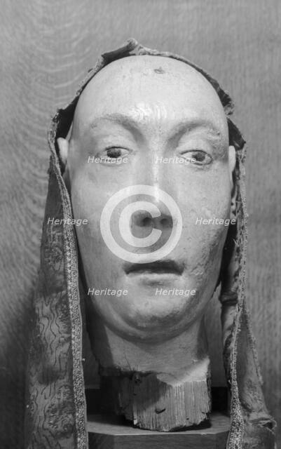 Royal funeral effigy of Anne of Bohemia, Westminster Abbey, London, 1945-1980. Artist: Eric de Maré