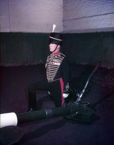Royal Horse Artillery gun team in full dress, sergeant kneeling, c1953. Creator: Arthur Charles Kirby Ware