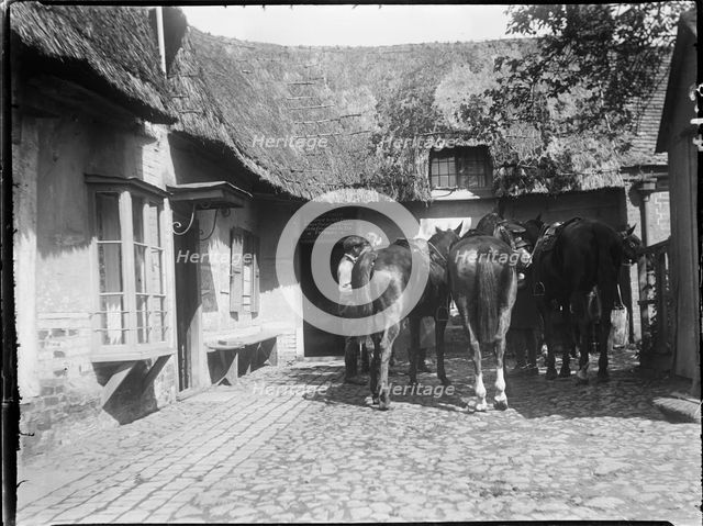 Royal Oak Inn, Wootton Rivers, Wiltshire, 1923. Creator: Katherine Jean Macfee.