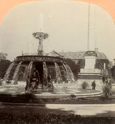 Royal Square, Fountain, Stuttgart, Germany 1896. Creator: Keystone View Company