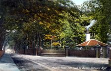 Rozelle Gates, on the road to Burn's Cottage, Ayr, Ayrshire, 1913
