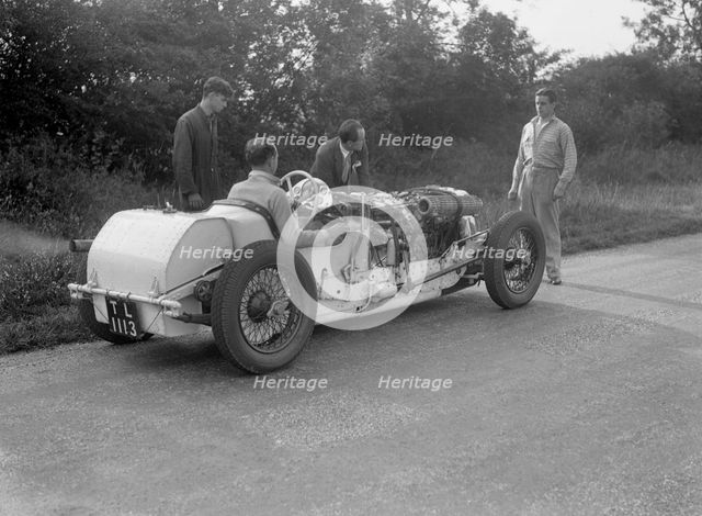 Road testing Raymond Mays' Vauxhall-Villiers, c1930s. Artist: Bill Brunell.
