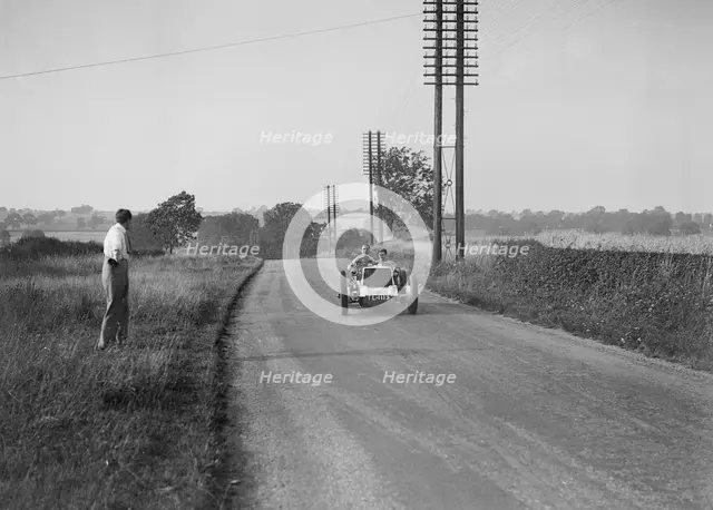 Road testing Raymond Mays' Vauxhall-Villiers, c1930s. Artist: Bill Brunell.