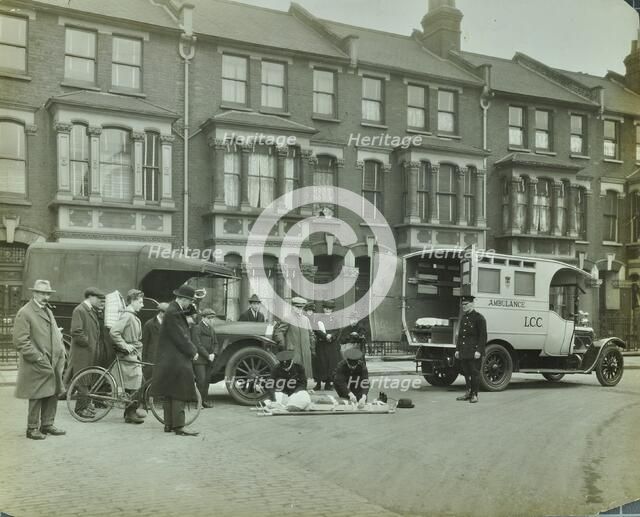 Road accident, Calabria road, Islington, London, 1925. Artist: Unknown.