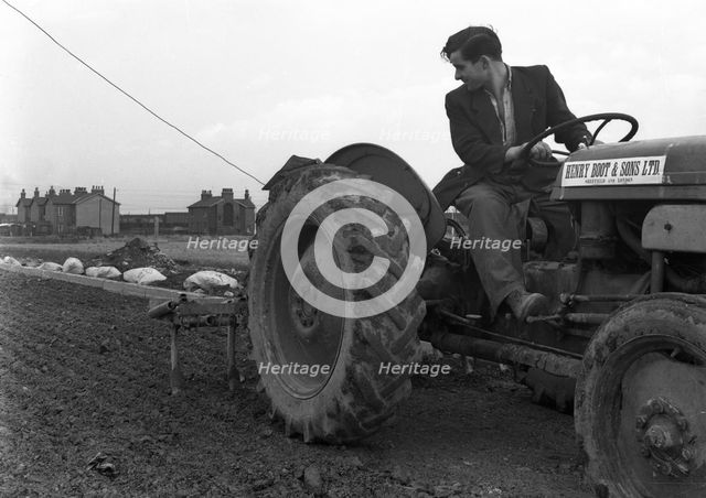 Road construction work, Doncaster, South Yorkshire, November 1955. Creator: Michael Walters.
