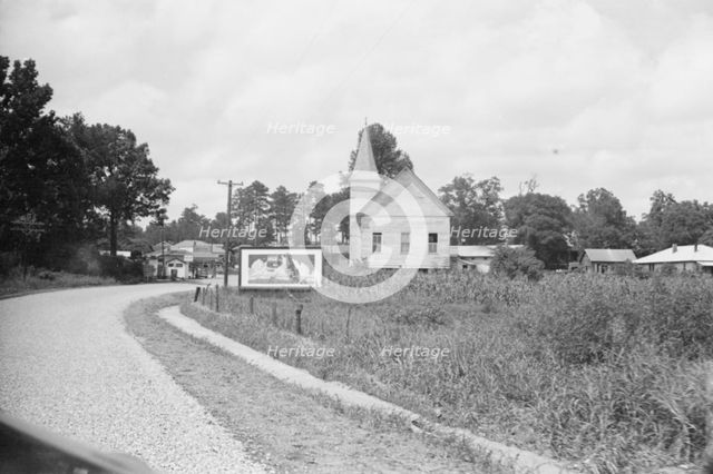 Roadside scene, Alabama. Approach to Moundville, 1936. Creator: Walker Evans.