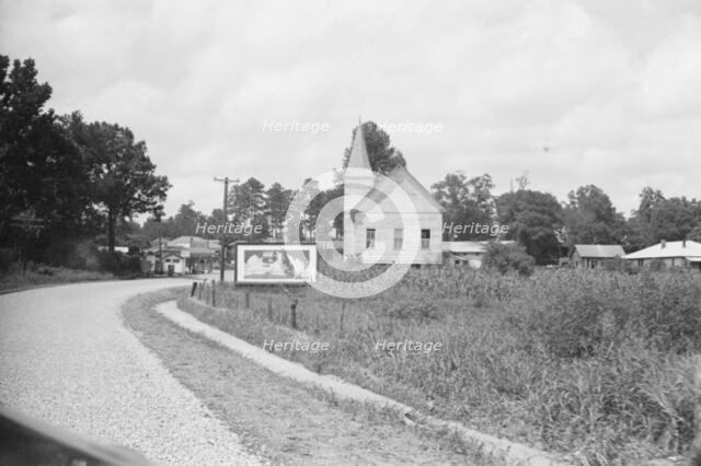 Roadside scene, Alabama. Approach to Moundville, 1936. Creator: Walker Evans.