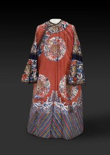 Robe with roundels and waves, 19th century