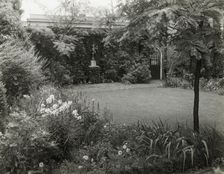 Robert M. Jeffress house, 1800 Monument Avenue, Richmond, Virginia, 1933. Creator: Frances Benjamin Johnston