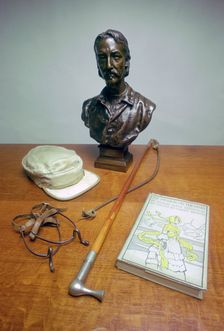 Robert Louis Stevenson relics, Lady Stair's House, Edinburgh, Scotland. Creator: Tony Evans