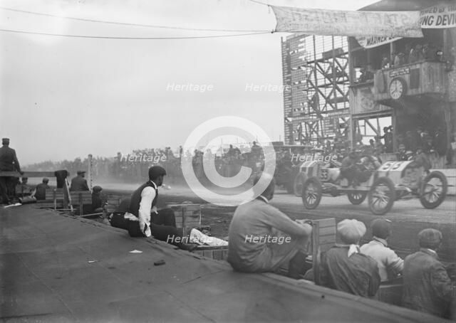 Robert's "Abbot-Detroit", 1910. Creator: Bain News Service.