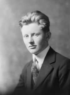 Roderick Morgan, portrait photograph, 1918 Feb. 17. Creator: Arnold Genthe