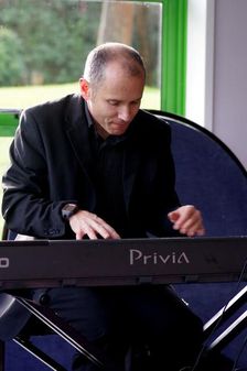 Roger Lewin, Hawth, Crawley, West Sussex, Jan 2016. Artist: Brian O'Connor