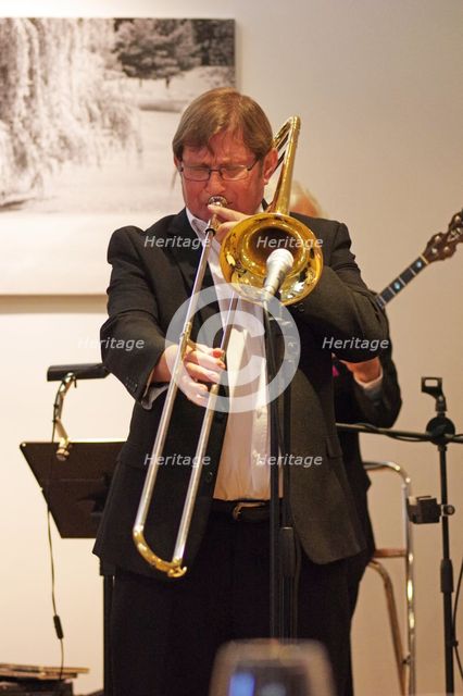 Roger Marks, The Pete Allen Band, Deanwood Park Golf Club, Newbury, Berks, 10th Oct. 2021. Creator: Brian O'Connor.