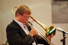 Roger Marks, The Pete Allen Band, Deanwood Park Golf Club, Newbury, Berks, 10th Oct. 2021. Creator: Brian O'Connor