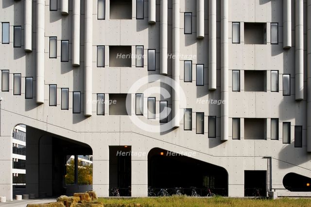 Roger Stevens Building, Chancellor's Square, Leeds University, West Yorkshire, 2012. Artist: James O Davies.