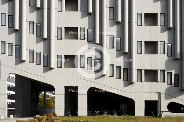 Roger Stevens Building, Chancellor's Square, Leeds University, West Yorkshire, 2012. Artist: James O Davies.