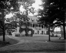 Rogers Rock Hotel, Lake George, N.Y., between 1900 and 1905. Creator: Unknown