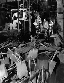 Rolling spade blades, Everlast Tools, Sheffield, South Yorkshire, 1965. Creator: Michael Walters