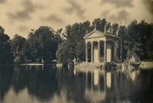 Roma - Villa Borghese (Umberto I.) - Little Temple in the Lake-Garden 1910