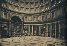 Roma - Interior of the Pantheon, now church of S. Maria ad Martyres 1910