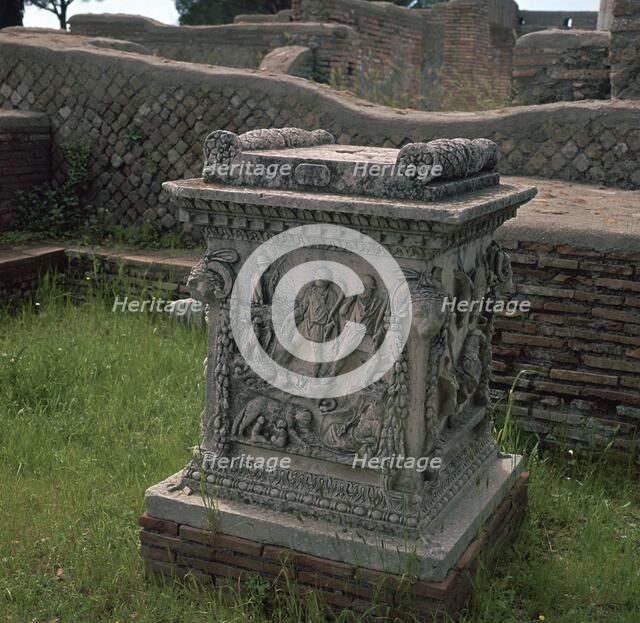 Roman altar showing Romulus and Remus, 3rd century. Artist: Unknown